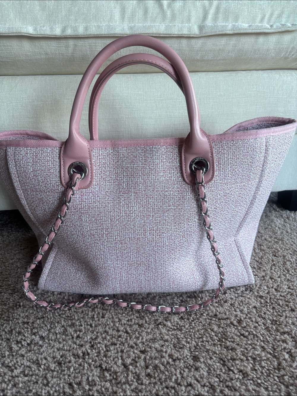 Designer Inspired Tote - Picture 3 of 6